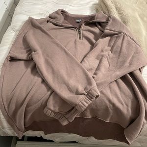 Oversized sweatshirt